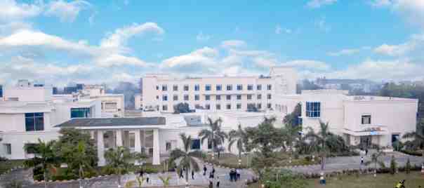 Calcutta Business School (CBS)