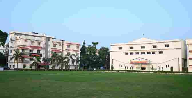 Mata Gujri Memorial Medical College & Lions Seva Kendra Hospital